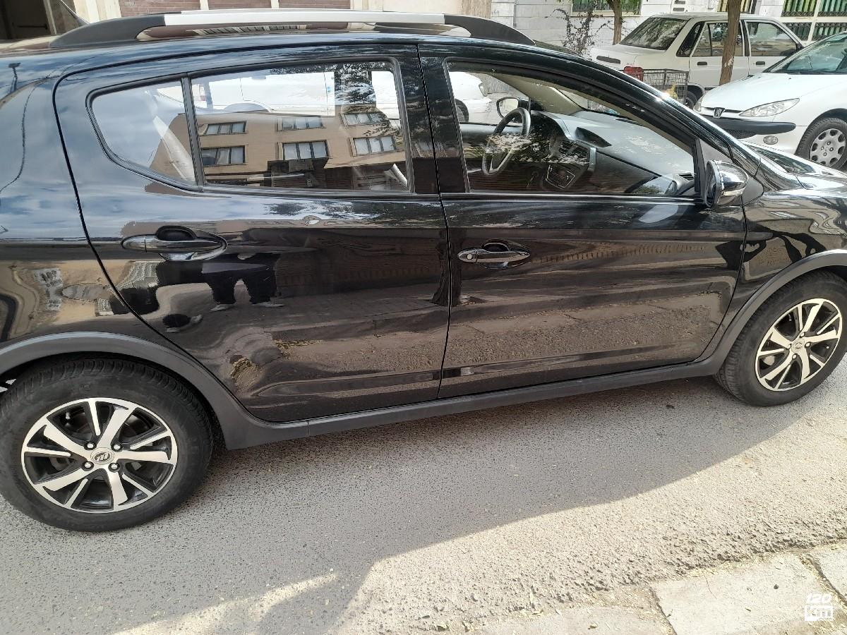 فروش لیفان X50 ۱۳۹۶ مشکی بدون رنگ کرج فردیس (۲۴ مرداد ۱۴۰۴)