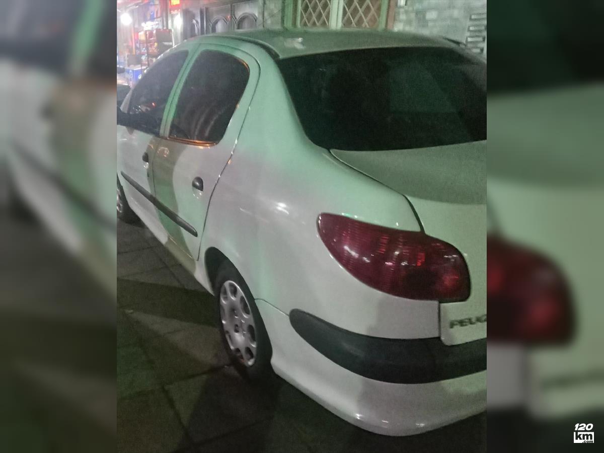 فروش پژو 206 SD V20 ۱۳۹۰ سفید چند لکه رنگ تهران وردآورد (۲۹ مرداد ۱۴۰۴)