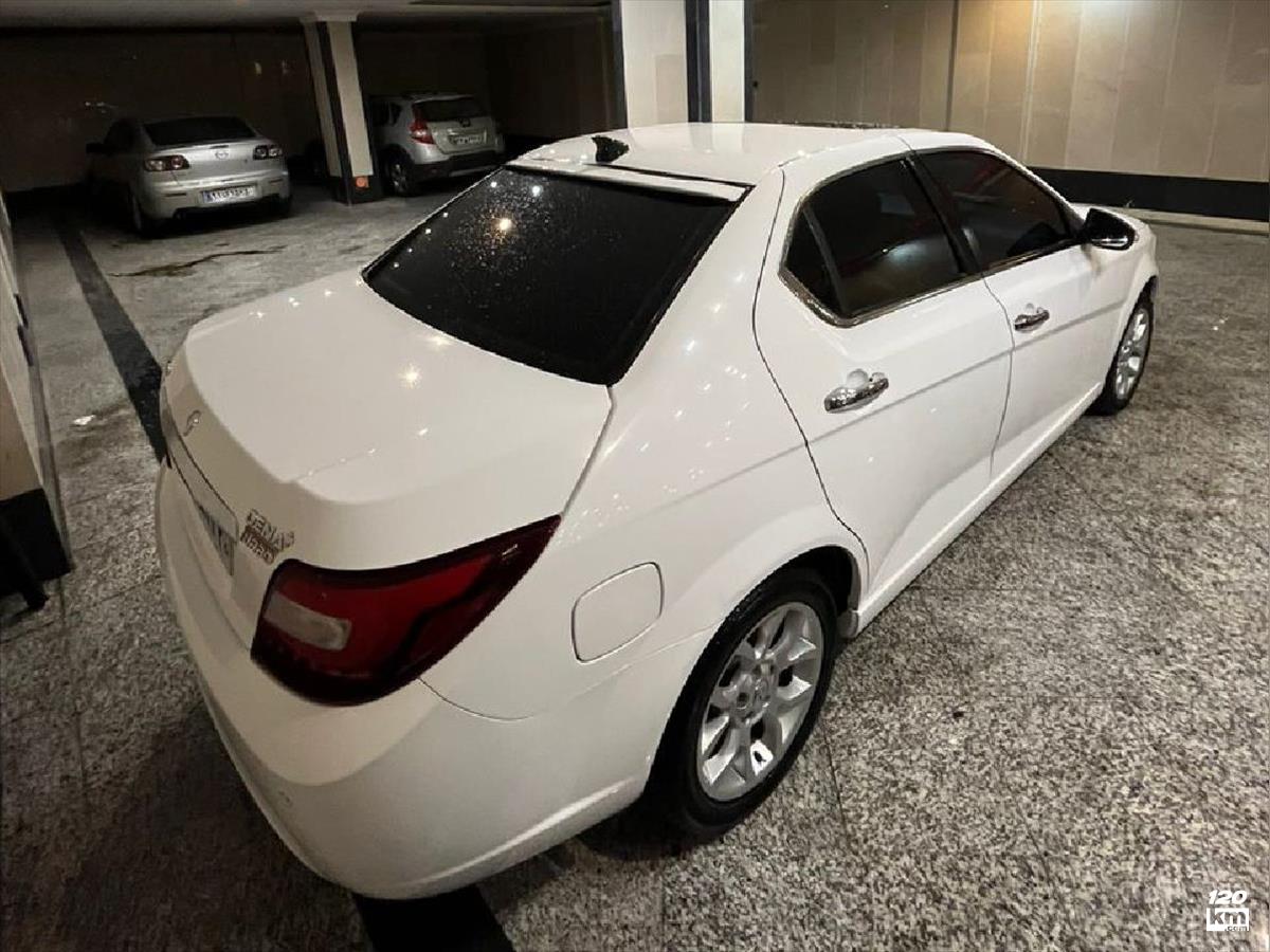 فروش دنا پلاس توربو ۱۳۹۹ سفید بدون رنگ تهران چیتگر (۲۶ مرداد ۱۴۰۴)