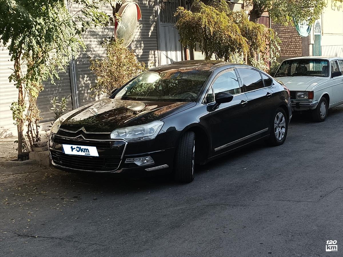 فروش سیتروئن C5 ۲۰۰۹ سرمه ای بدون رنگ اصفهان ارتش (۲۹ مرداد ۱۴۰۴)