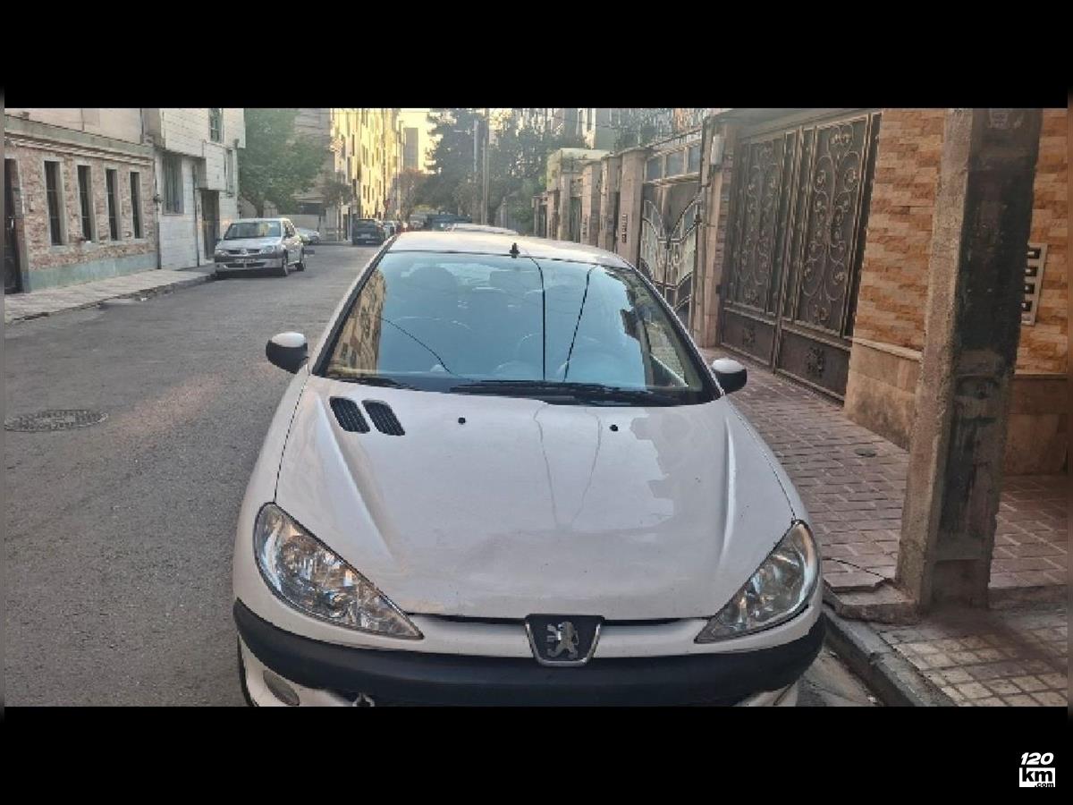 فروش پژو 206 SD V8 ۱۳۹۸ سفید گلگیر تعویض تهران خانی آباد (۳ شهریور ۱۴۰۴)