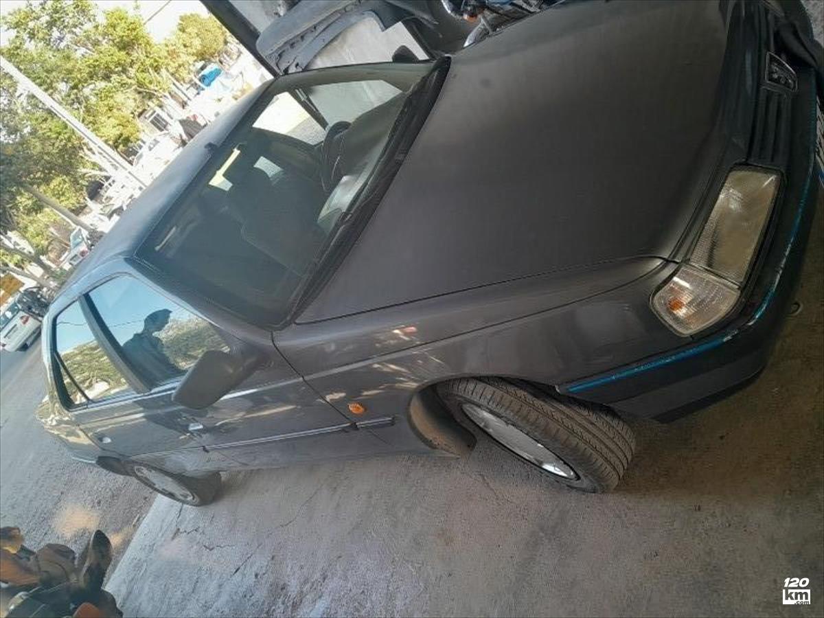 فروش پژو 405 GLX ۱۳۹۳ دوگانه سوز خاکستری کامل رنگ اراک (۵ شهریور ۱۴۰۴)