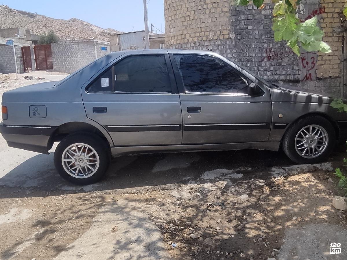 فروش پژو 405 GLX ۱۳۹۰ نوک مدادی دور رنگ فارس قیروکارزین (۶ شهریور ۱۴۰۴)