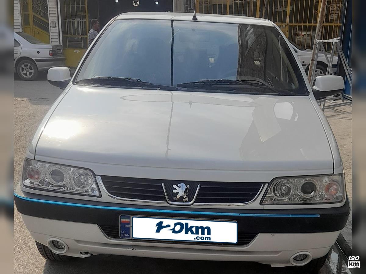 فروش پژو 405 SLX ۱۳۹۹ سفید کامل رنگ ارومیه (۹ شهریور ۱۴۰۴)