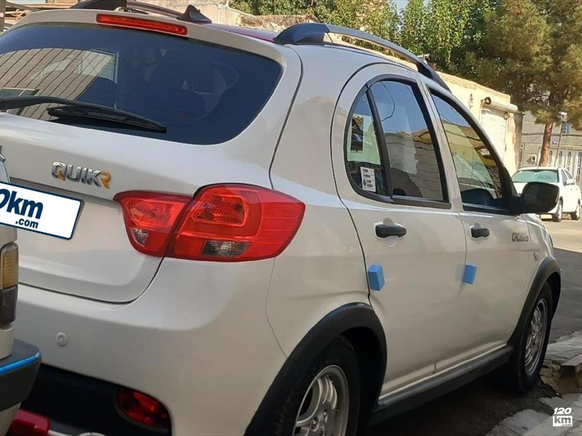 فروش کوییک R ۱۴۰۰ سفید بدون رنگ تهران تهرانسر (۱۶ شهریور ۱۴۰۴)