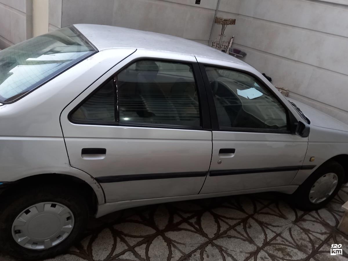 فروش پژو 405 GLX ۱۳۹۰ دوگانه سوز نقره ای چند لکه رنگ لرستان کوهدشت (۱۹ شهریور ۱۴۰۴)