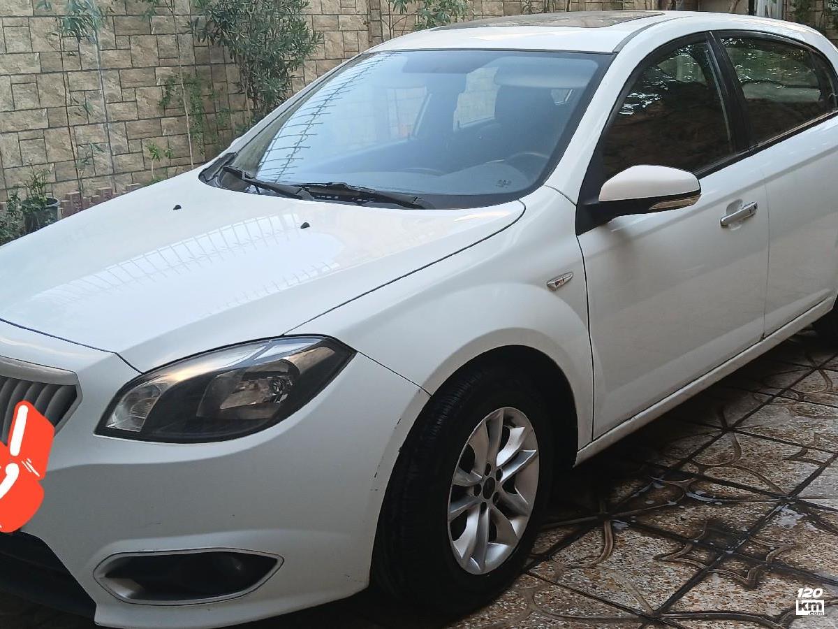 فروش برلیانس H320 ۱۳۹۷ سفید بدون رنگ کرج فردیس (۲۰ شهریور ۱۴۰۴)