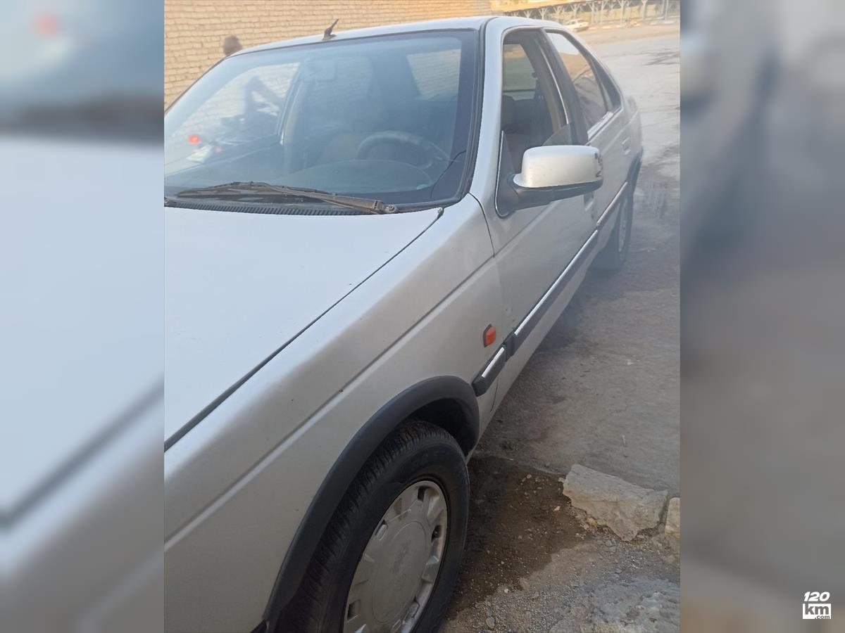 فروش پژو 405 GLX ۱۳۸۸ نقره ای چند لکه رنگ اصفهان فولاد شهر (۲۱ شهریور ۱۴۰۴)