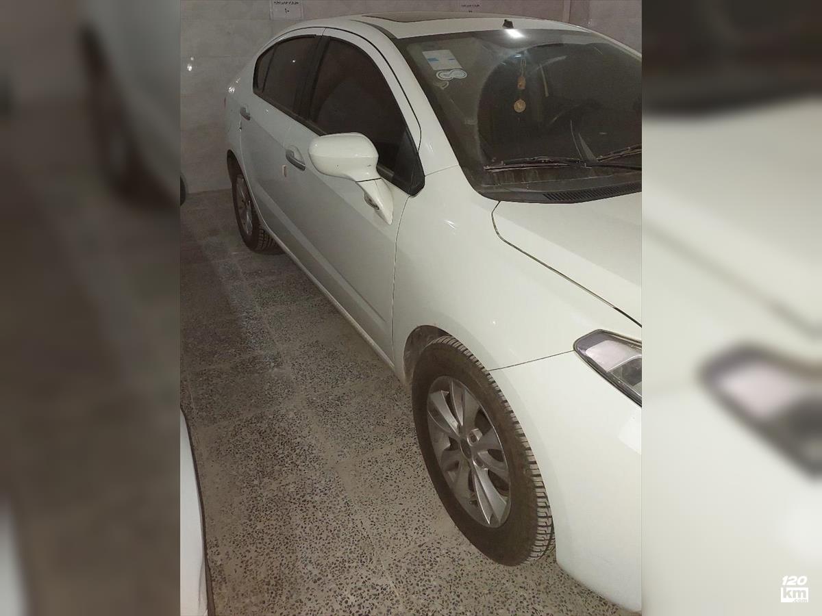 فروش برلیانس H230 ۱۳۹۶ سفید چند لکه رنگ بندرعباس (۲۲ شهریور ۱۴۰۴)