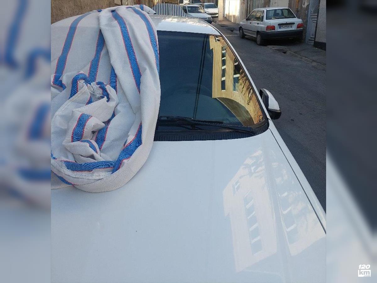 فروش پژو پارس سال ۱۴۰۰ سفید یک لکه رنگ تبریز عباسی (۲۴ شهریور ۱۴۰۴)