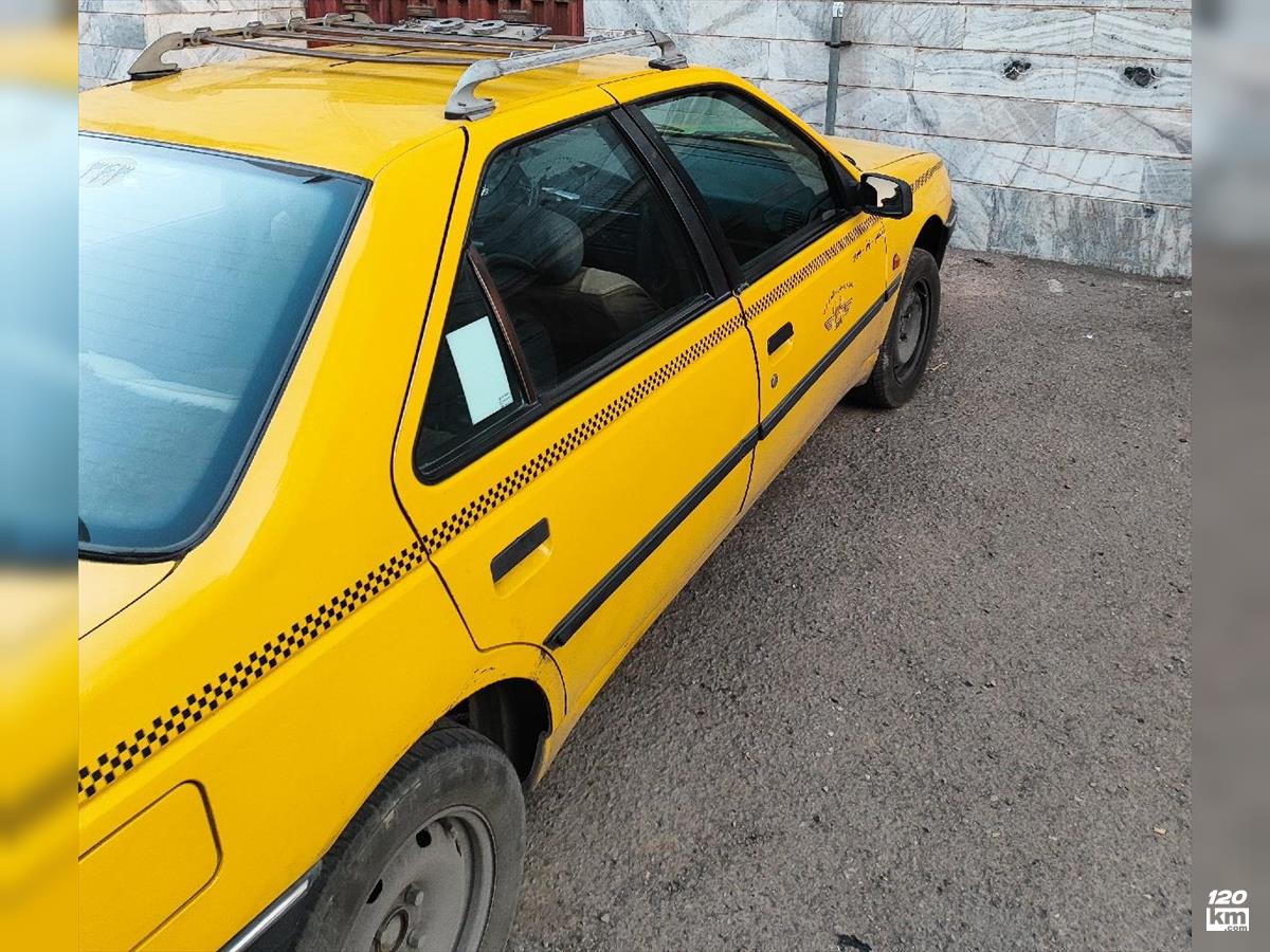 فروش پژو 405 GLX ۱۳۹۰ دوگانه سوز زرد بدون رنگ قزوین (۲۵ شهریور ۱۴۰۴)