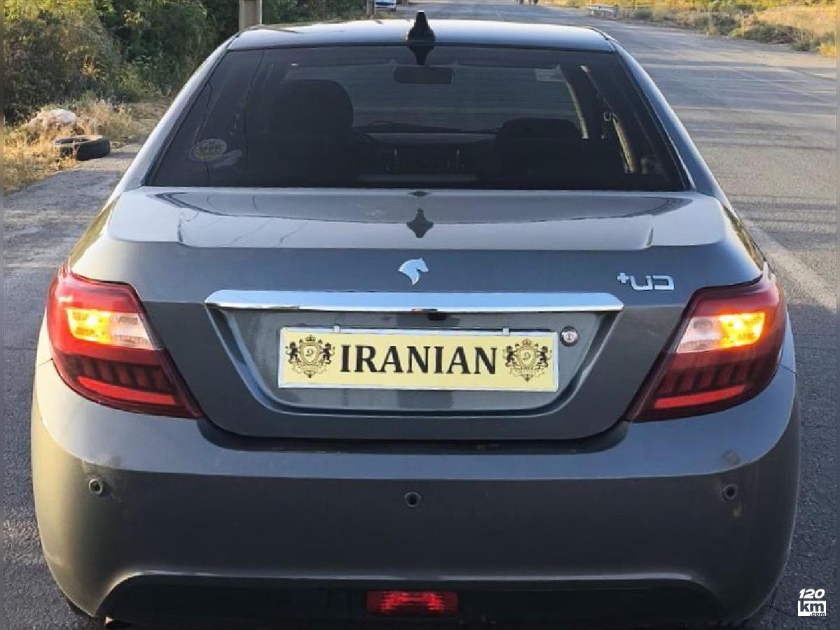 فروش دنا پلاس توربو ۱۴۰۱ خاکستری بدون رنگ مرکزی خمین (۲۵ شهریور ۱۴۰۴)