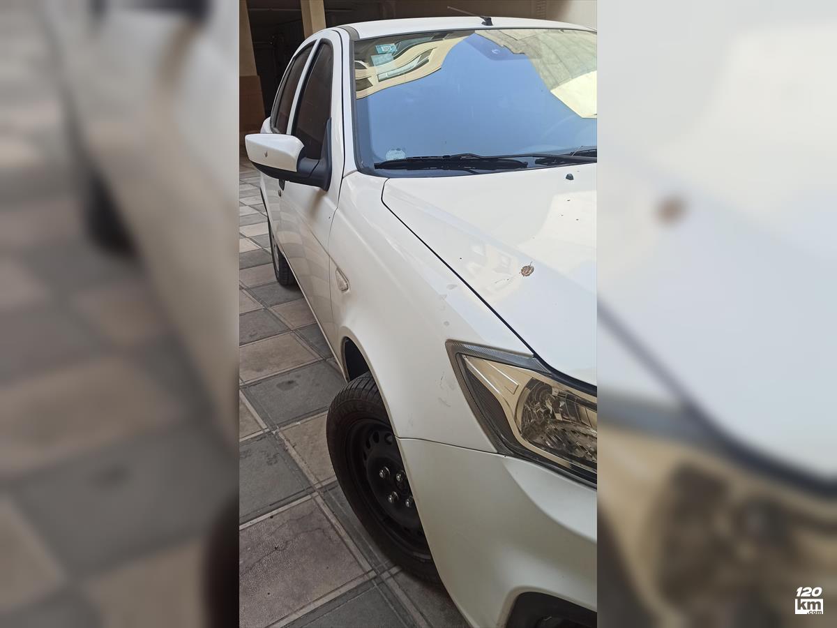 فروش ساینا S ۱۴۰۲ سفید بدون رنگ مشهد اندیشه (۲۹ شهریور ۱۴۰۴)