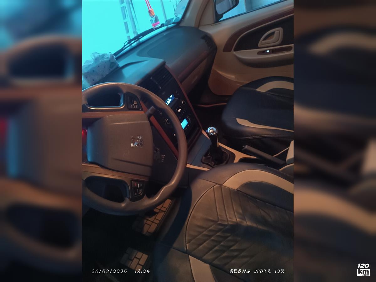 فروش پژو پارس سال ۱۴۰۲ سفید بدون رنگ تهران شهریار (۳۱ شهریور ۱۴۰۴)