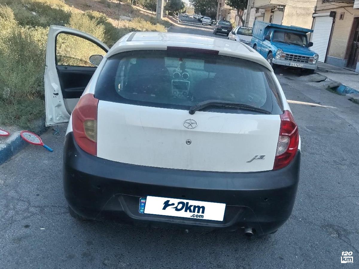 فروش جک جی 3 هاچ بک ۱۳۹۱ سفید چند لکه رنگ تبریز پاسداران (۱۲ مهر ۱۴۰۴)