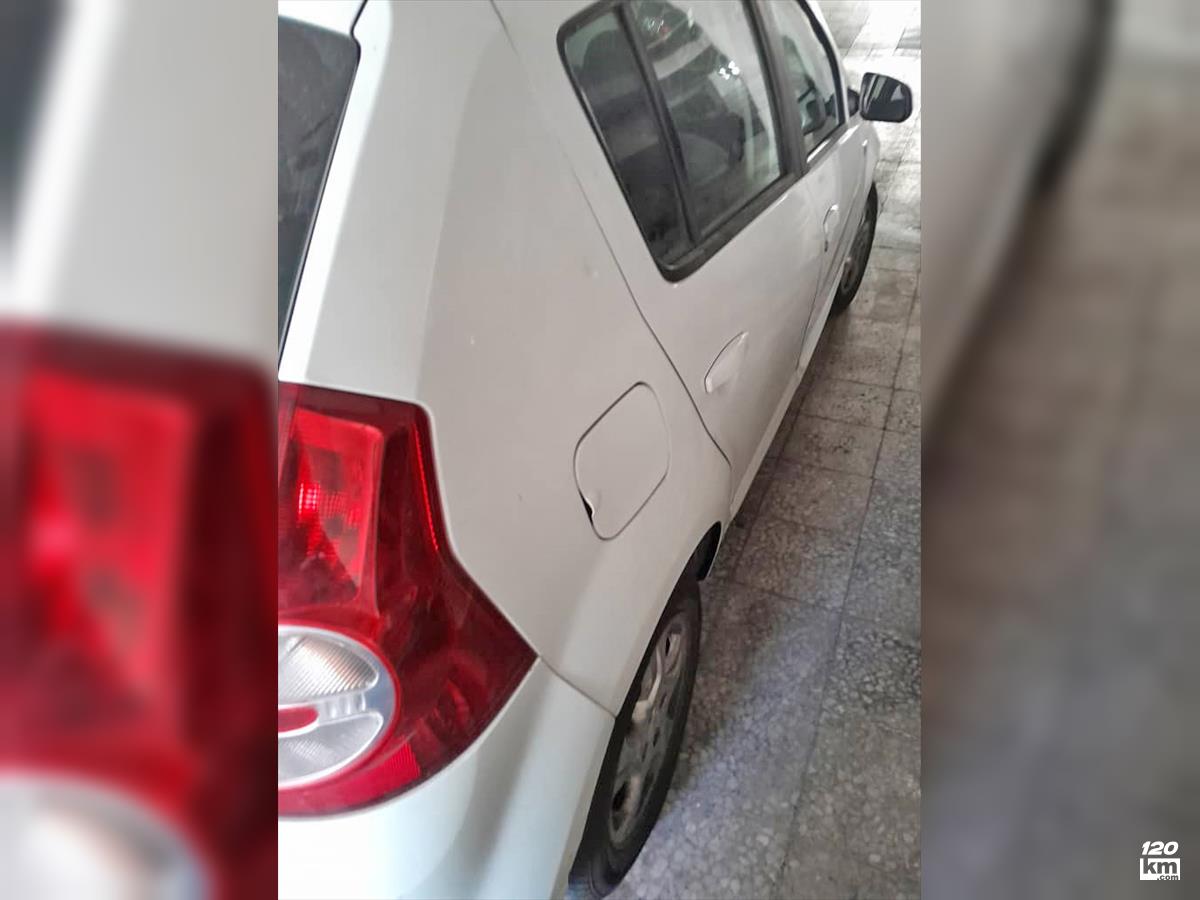 فروش رنو ساندرو ۱۳۹۵ سفید بدون رنگ تهران طرشت (۱۷ مهر ۱۴۰۴)