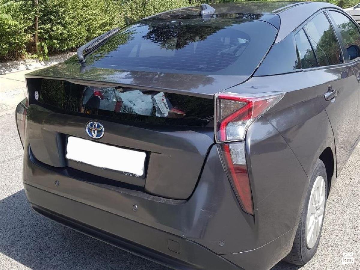 فروش تویوتا پریوس ۲۰۱۷ هیبریدی خاکستری چند لکه رنگ تهران شهرک اکباتان (۲۰ مهر ۱۴۰۴)