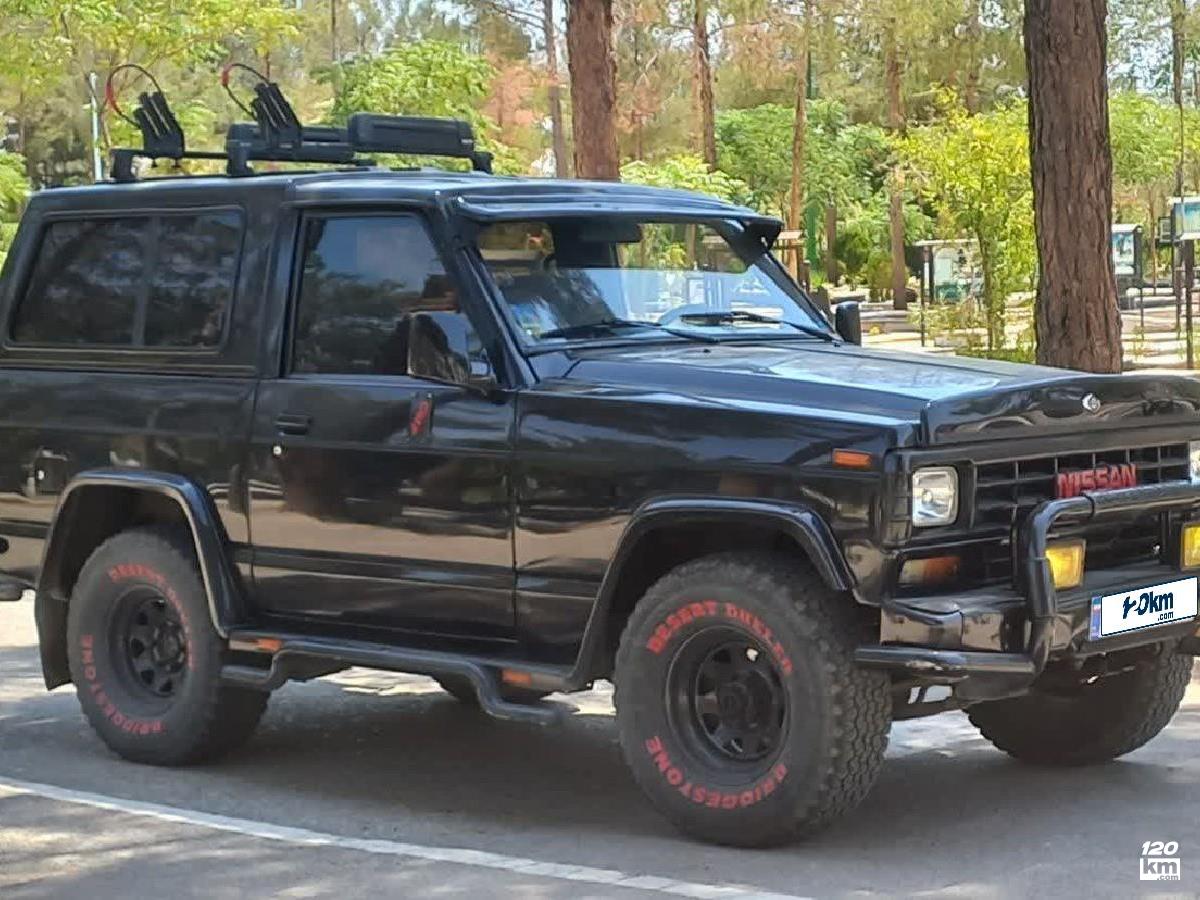 فروش نیسان پاترول دو در ۱۳۸۱ (کم کارکرد) مشکی دور رنگ خراسان رضوی سبزوار (۲۰ مهر ۱۴۰۴)