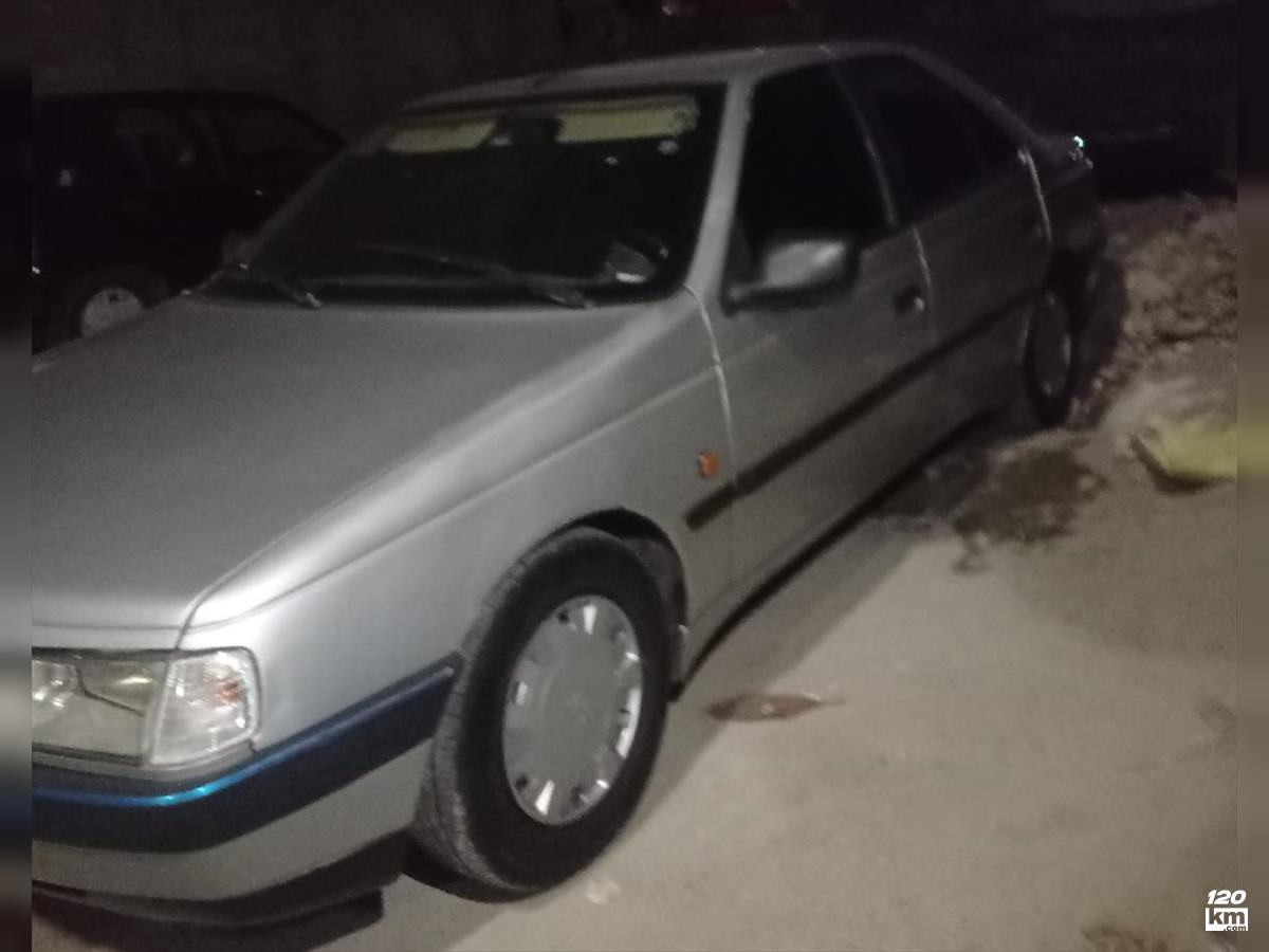 فروش پژو 405 GL ۱۳۹۴ نقره ای چند لکه رنگ کرج مهرشهر (۲۰ مهر ۱۴۰۴)