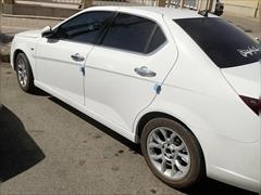 120km.com | فروش دنا، پلاس توربو، مدل ۱۴۰۴، سفید، کرمان، سیرجان