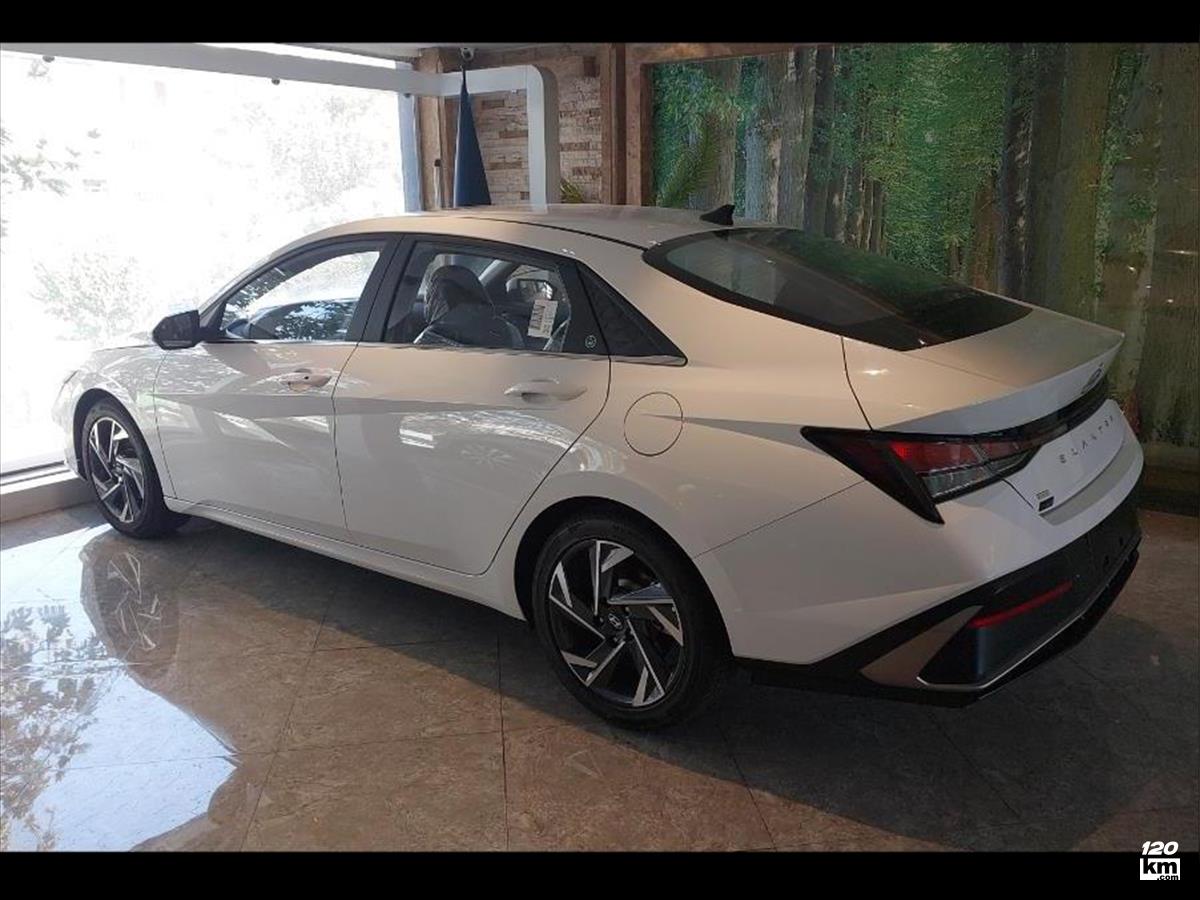 فروش هیوندای النترا CN7 ۲۰۲۵ صفر سفید صدفی بدون رنگ تهران نارمک (۲۵ مهر ۱۴۰۴)