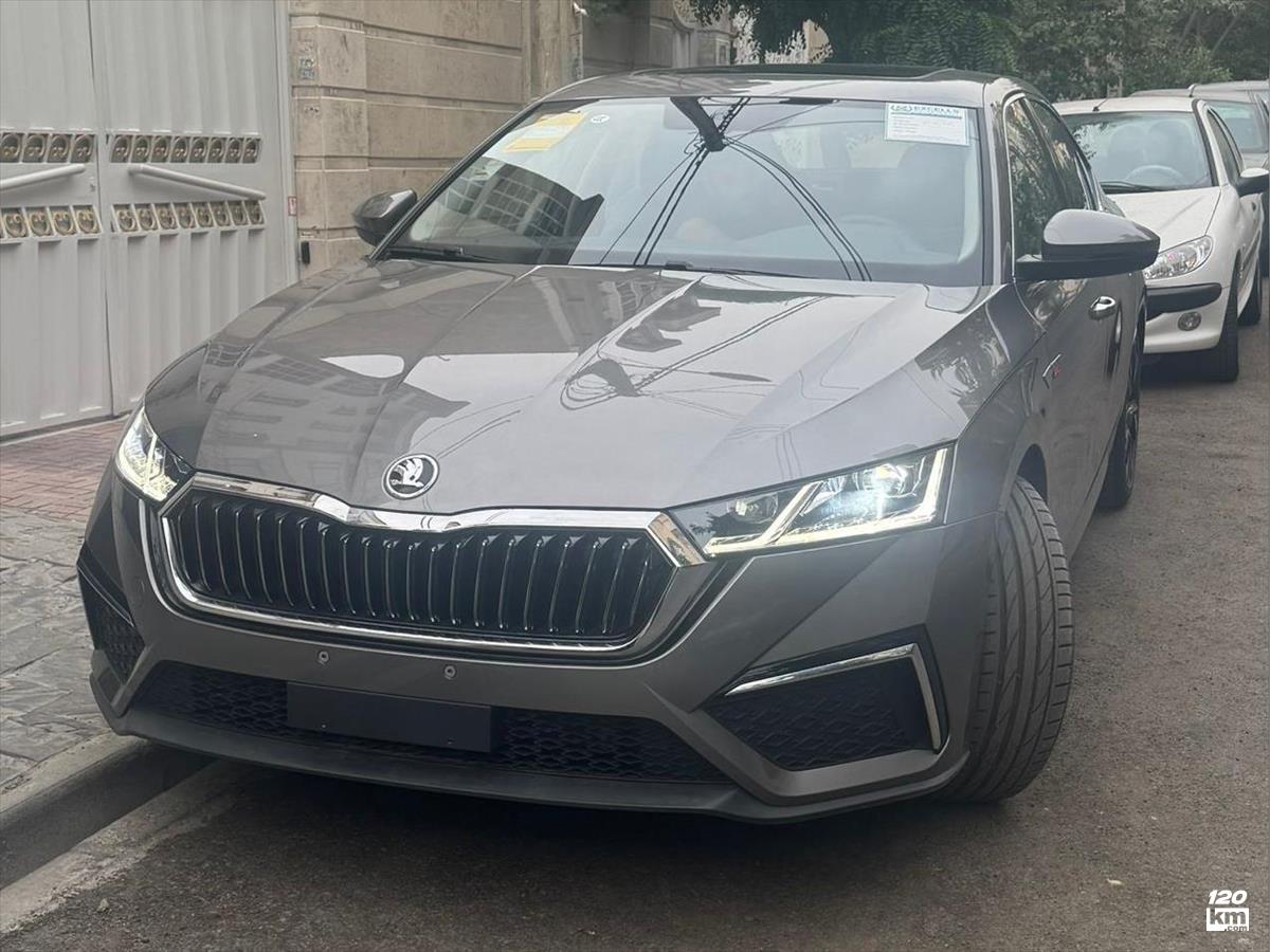 فروش اشکودا اوکتاويا پرو 1.4 لیتر توربو ۲۰۲۴ صفر خاکستری بدون رنگ تهران شهرک گلستان (۲۶ مهر ۱۴۰۴)