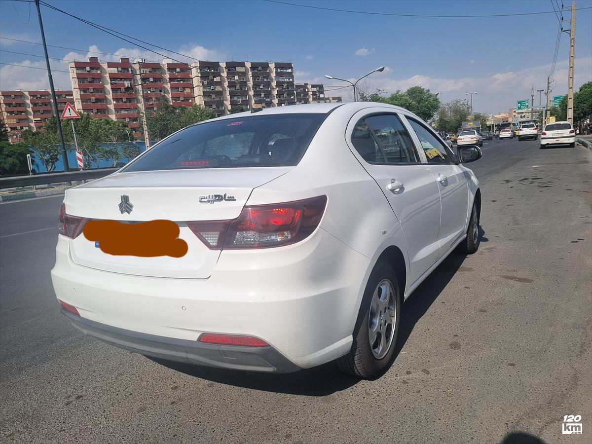 فروش شاهین G ۱۴۰۲ سفید تهران میدان حر (۱ آبان ۱۴۰۴)