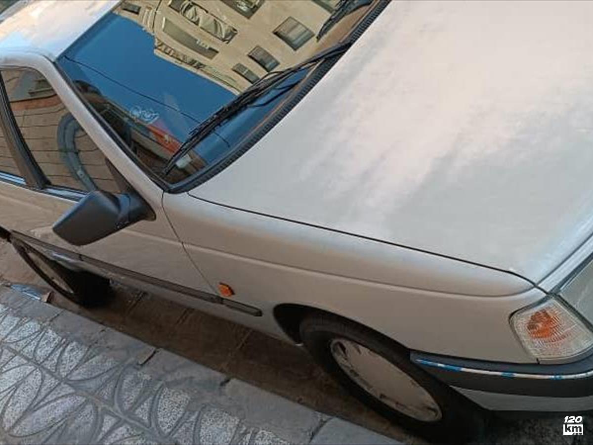 فروش پژو 405 GLX ۱۳۸۸ نقره ای چند لکه رنگ کرج حصارک (۳ آبان ۱۴۰۴)