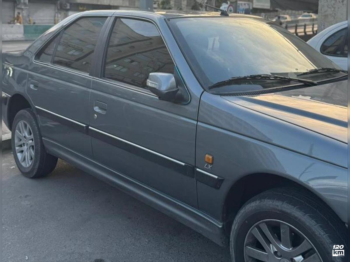 فروش پژو پارس LX ۱۳۹۹ خاکستری یک لکه رنگ تهران تهران ویلا (۴ آبان ۱۴۰۴)