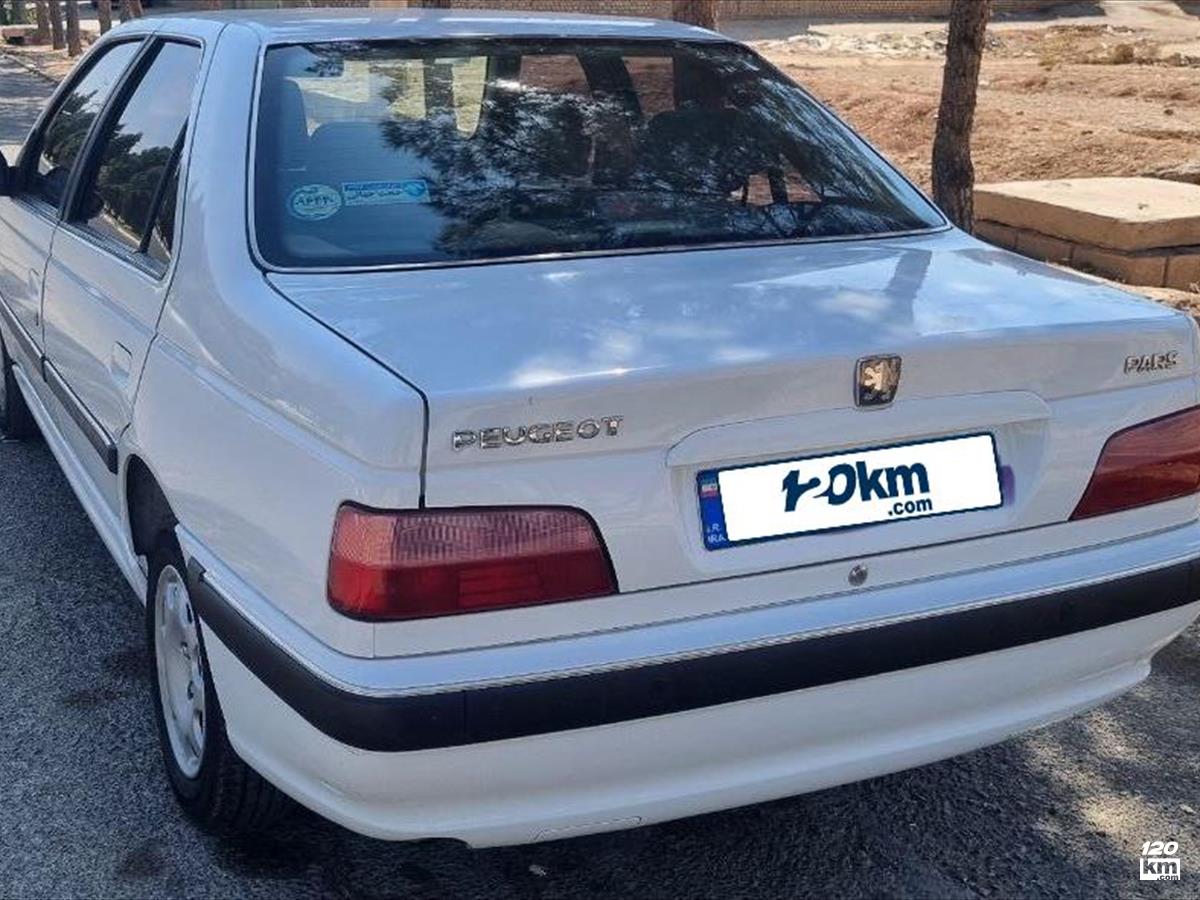 فروش پژو پارس سال ۱۳۹۹ سفید بدون رنگ شیراز اطلسی (۴ آبان ۱۴۰۴)