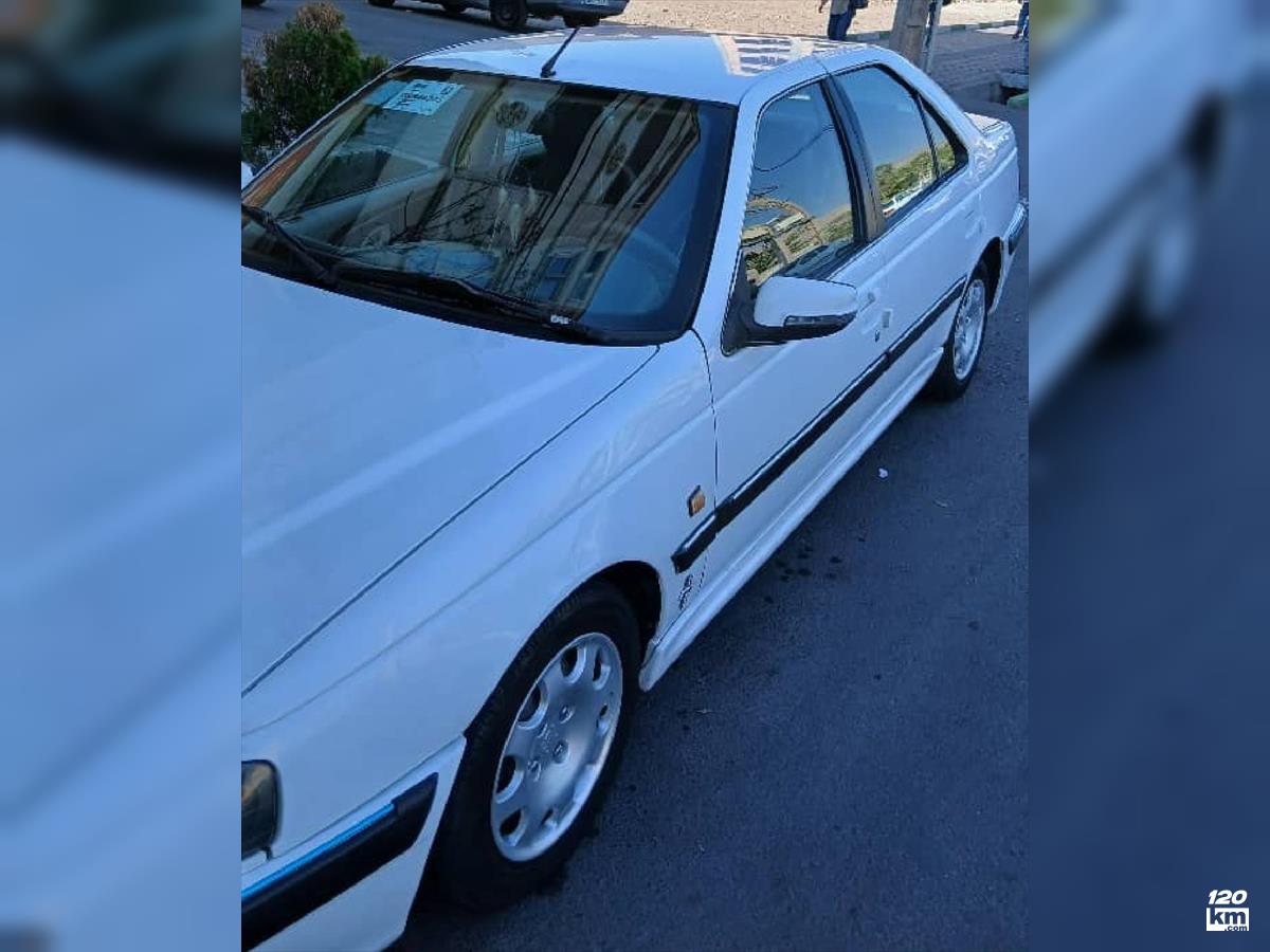 فروش پژو پارس سال ۱۳۹۷ سفید بدون رنگ تهران قیامدشت (۶ آبان ۱۴۰۴)