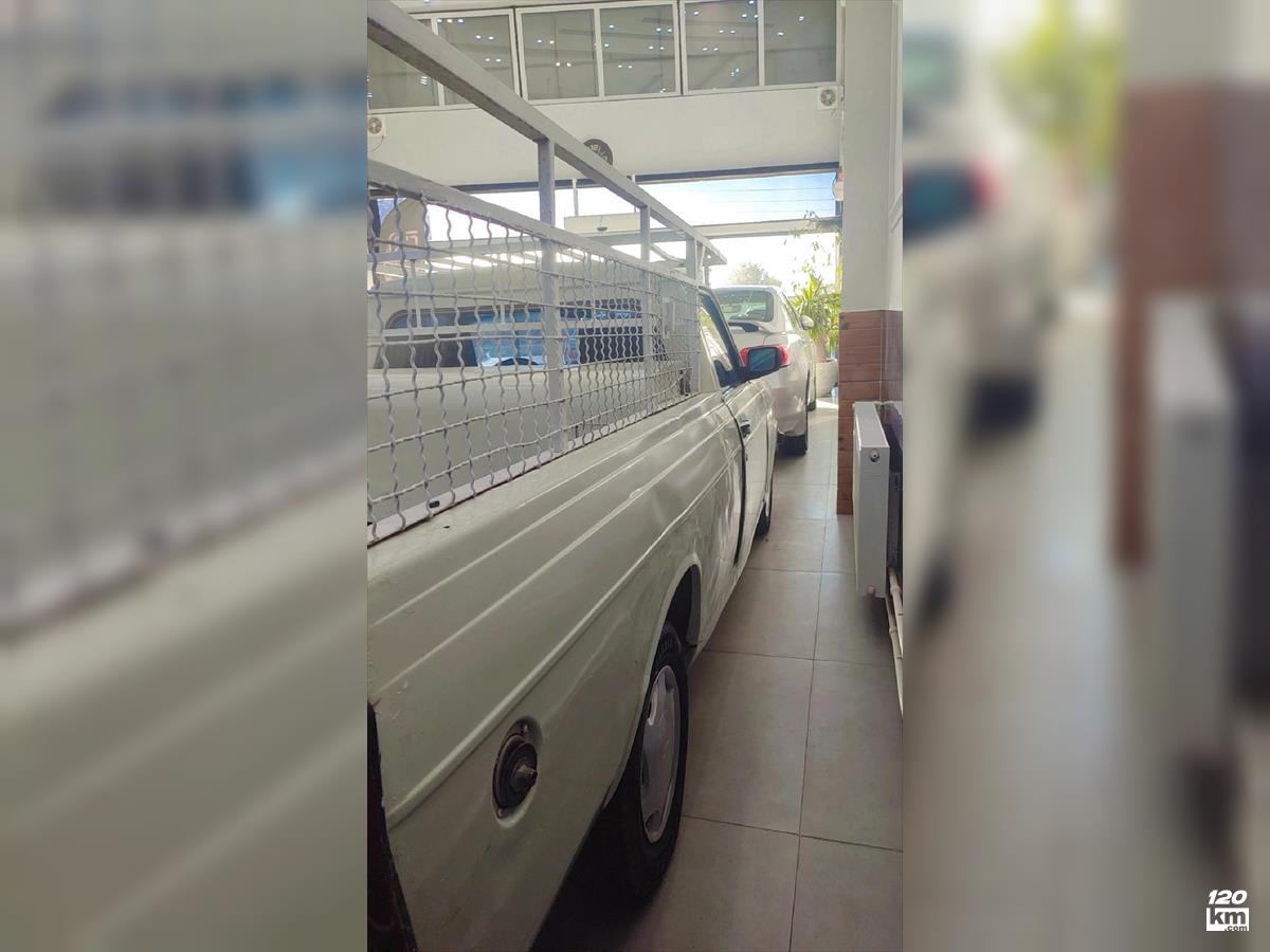 فروش پیکان وانت ۱۳۸۶ دوگانه سوز سفید دور رنگ گلستان گنبدکاووس (۶ آبان ۱۴۰۴)