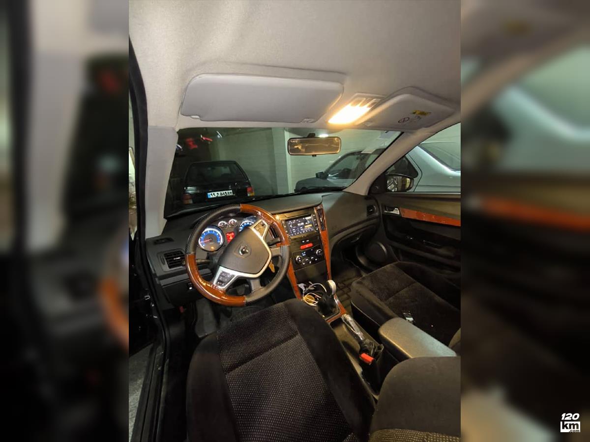 فروش دنا پلاس ۱۴۰۲ مشکی بدون رنگ تهران استاد معین (۷ آبان ۱۴۰۴)