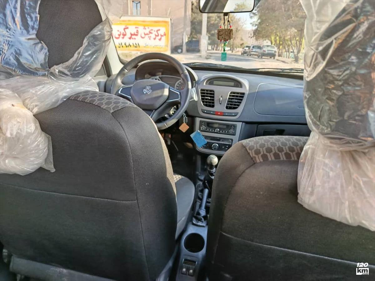 فروش کوییک S ۱۴۰۳ (کم کارکرد) سفید بدون رنگ کرج محمد شهر (۷ آبان ۱۴۰۴)