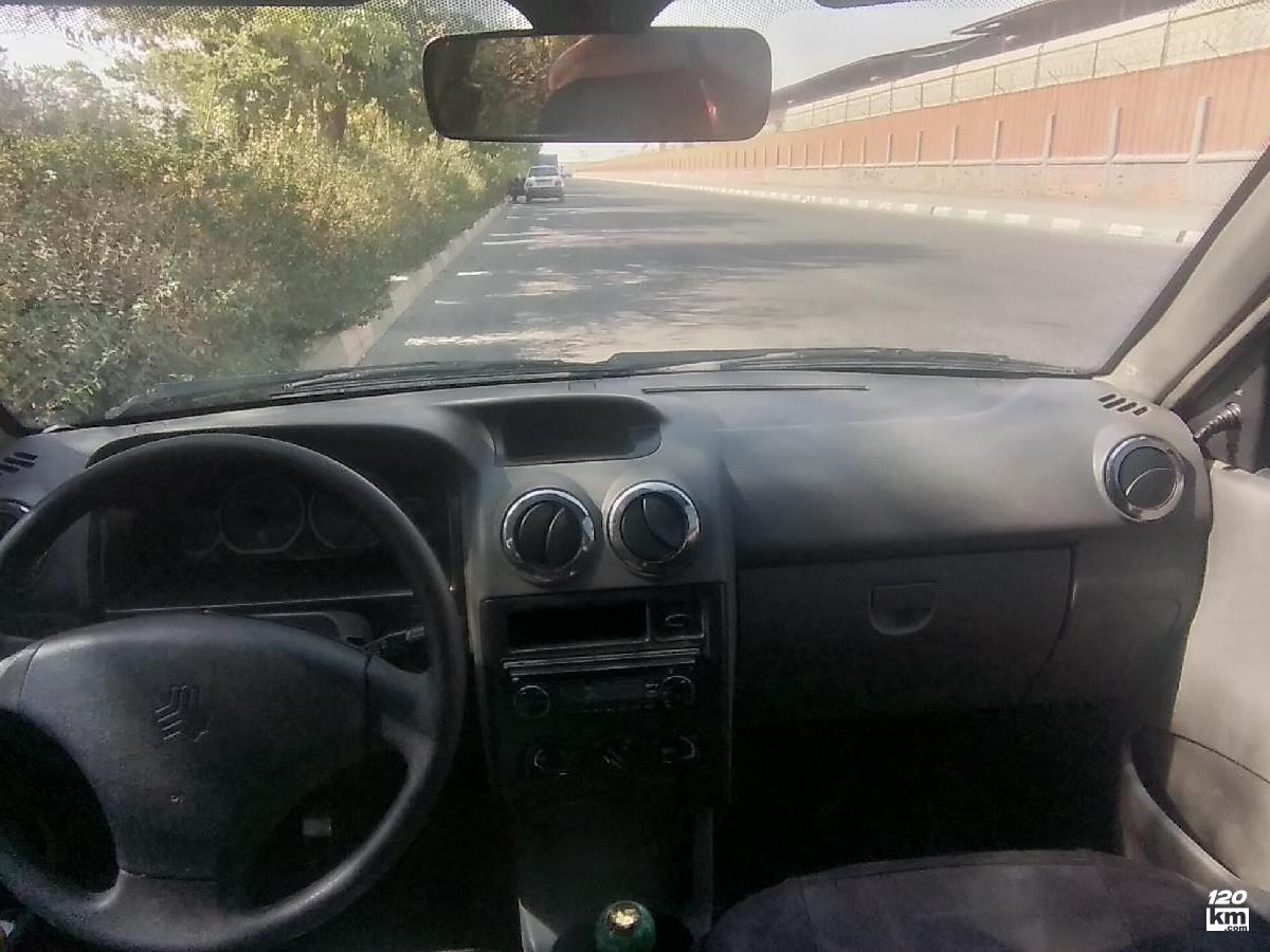 فروش پراید 132 ۱۳۸۹ سفید گلگیر تعویض تهران میدان انقلاب (۸ آبان ۱۴۰۴)