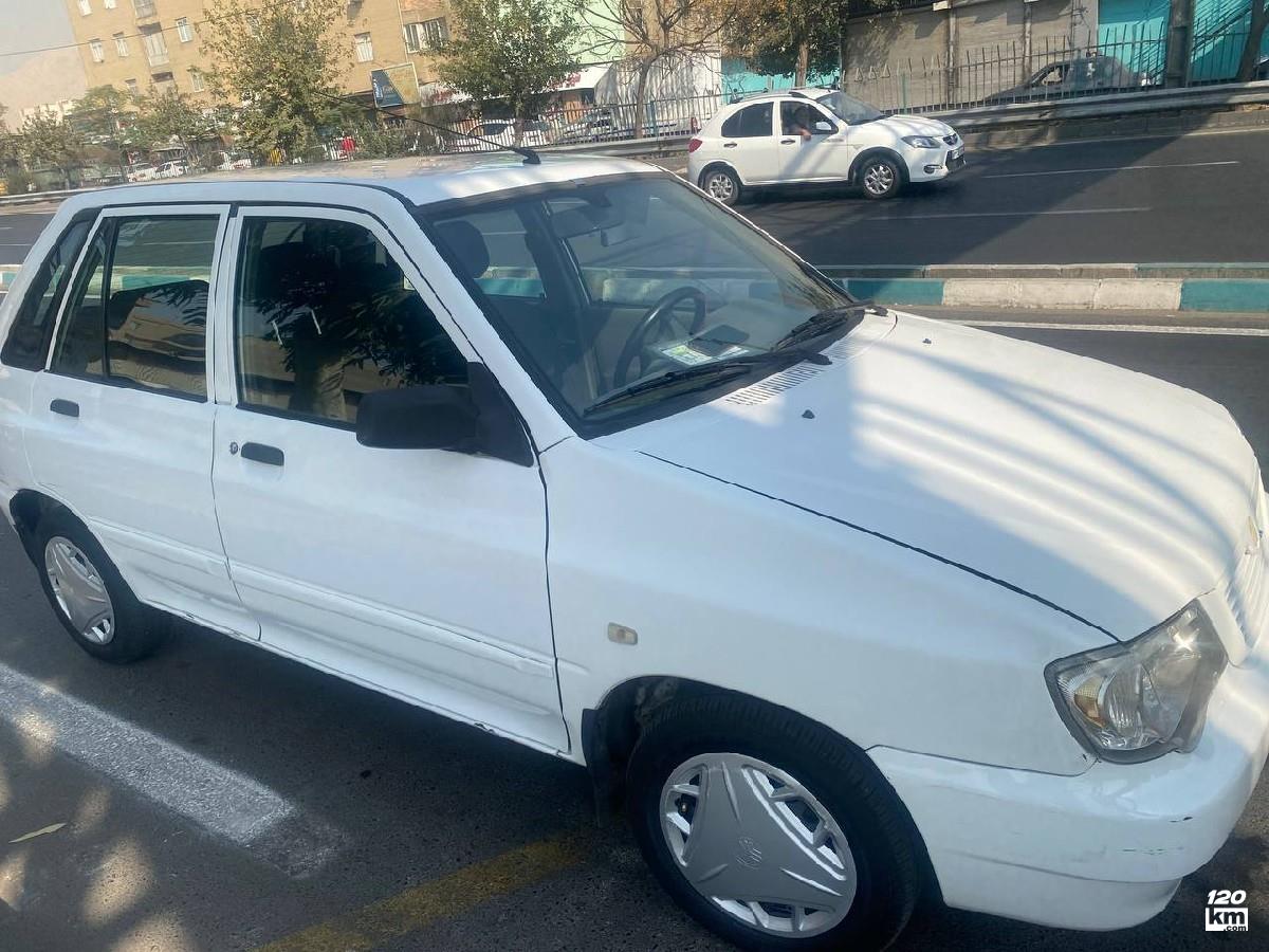 فروش پراید هاچ بک ۱۳۹۱ سفید دو لکه رنگ تهران قرچک (۸ آبان ۱۴۰۴)