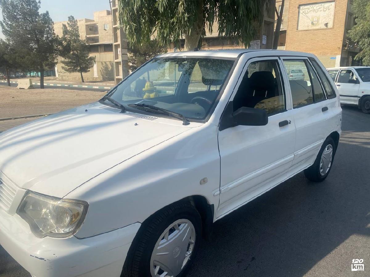 فروش پراید هاچ بک ۱۳۹۱ سفید دو لکه رنگ تهران قرچک (۸ آبان ۱۴۰۴)