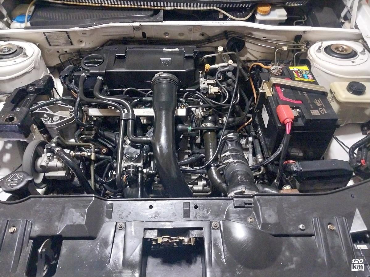 فروش سمند LX ۱۳۹۳ سفید دو لکه رنگ مازندران آمل (۸ آبان ۱۴۰۴)