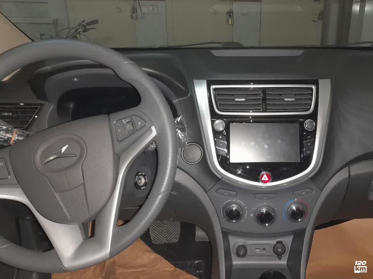 فروش جک جی 4 ۱۴۰۳ صفر سفید بدون رنگ کرج طالقانی (۹ آبان ۱۴۰۴)