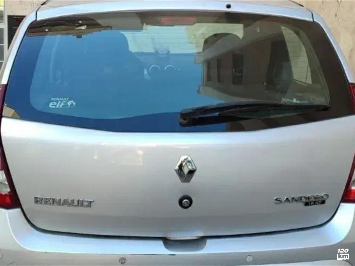 فروش رنو ساندرو ۱۳۹۵ نقره ای بدون رنگ اصفهان بزرگمهر (۹ آبان ۱۴۰۴)