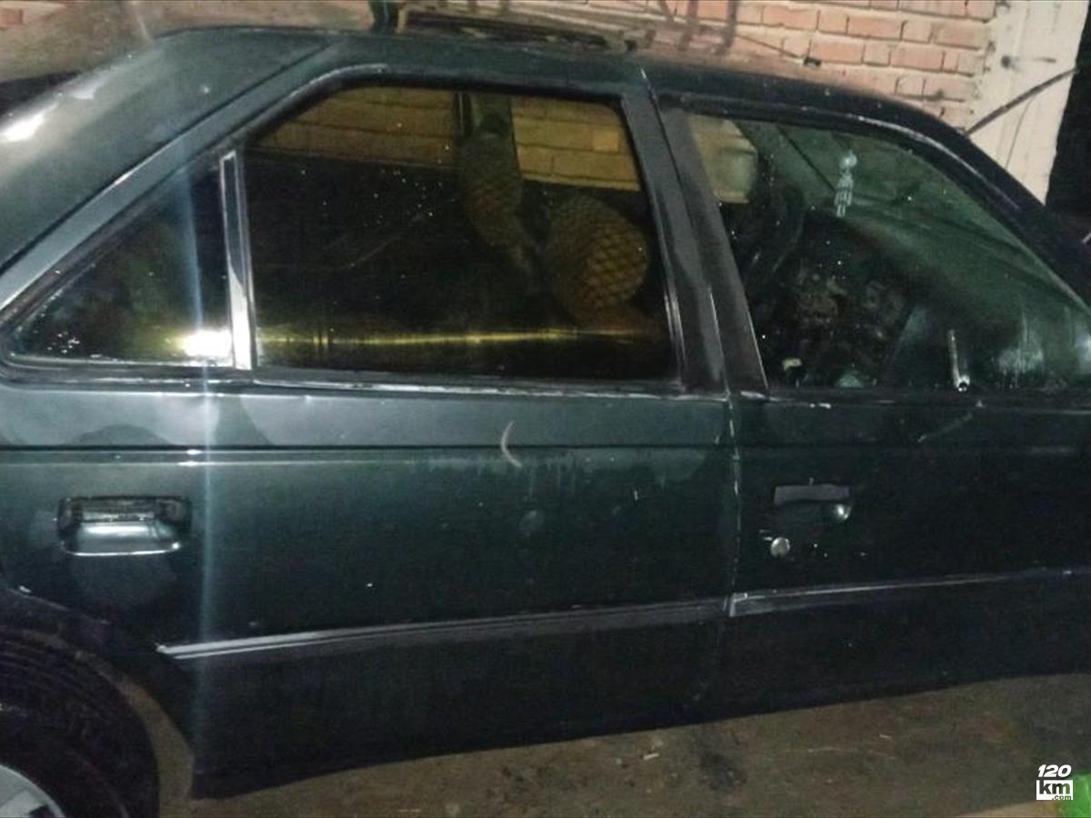 فروش پژو 405 GLX ۱۳۷۸ (کم کارکرد) یشمی دور رنگ کرمان جیرفت (۱۰ آبان ۱۴۰۴)