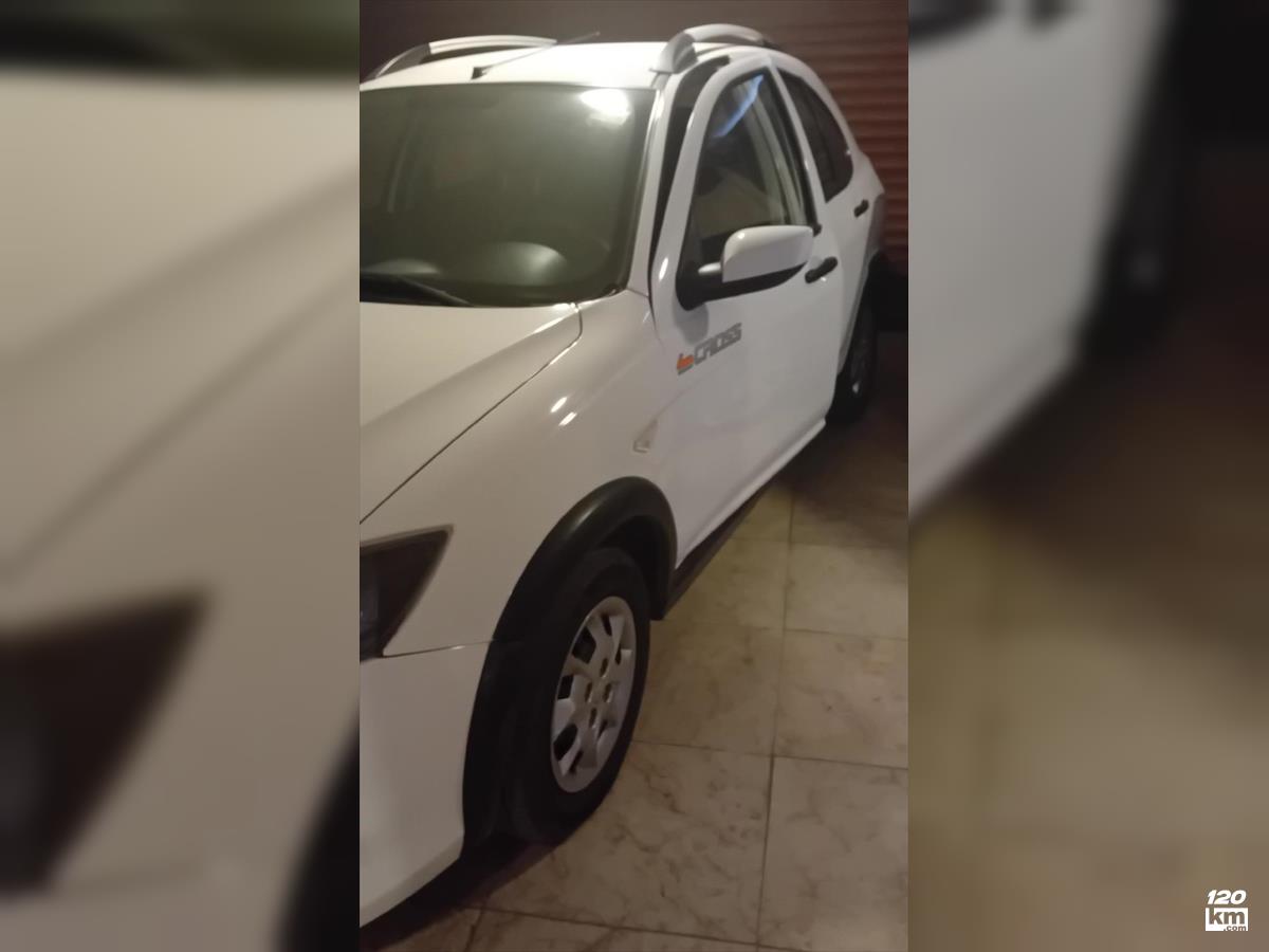 فروش کوییک ۱۴۰۰ (کم کارکرد) سفید بدون رنگ مازندران آمل (۱۱ آبان ۱۴۰۴)