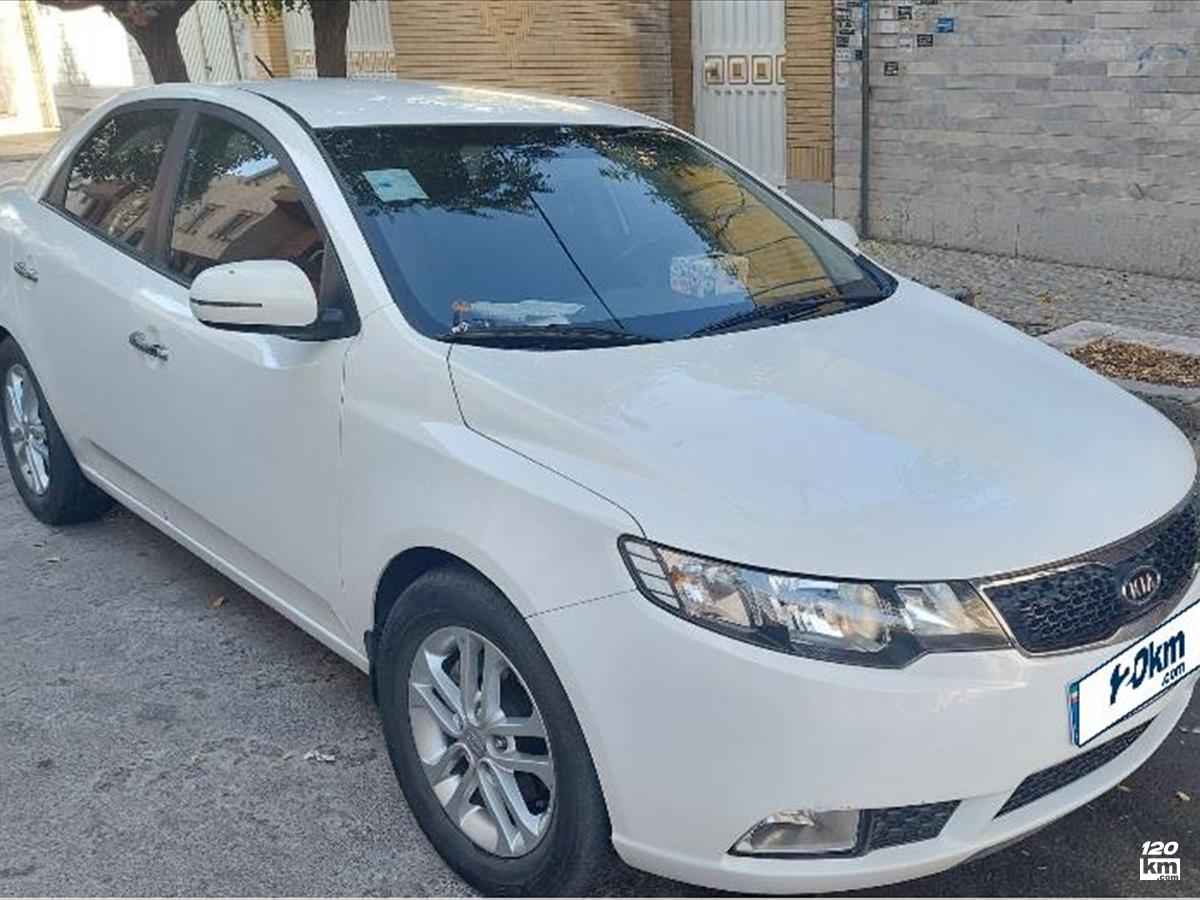 فروش کیا سراتو 2000cc ۱۳۹۵ سفید بدون رنگ قزوین (۱۳ آبان ۱۴۰۴)