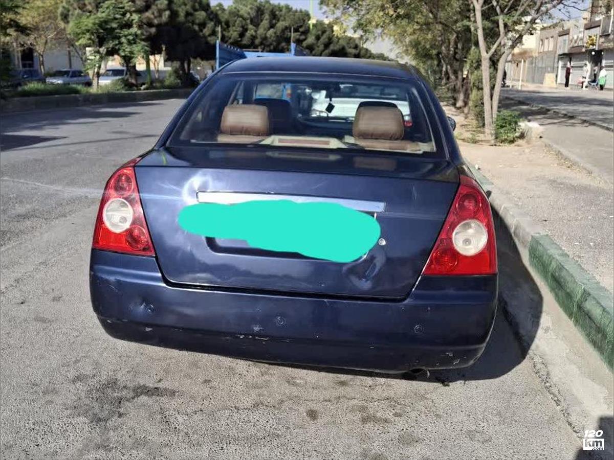 فروش ام وی ام 530 ۱۳۹۰ آبی دور رنگ اصفهان بزرگمهر (۱۵ آبان ۱۴۰۴)