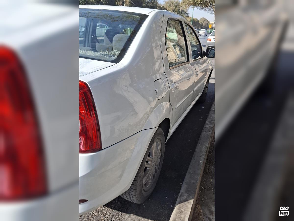 فروش رنو تندر 90 (ال 90) اتوماتیک ۱۳۹۶ سفید بدون رنگ اصفهان بزرگمهر (۱۷ آبان ۱۴۰۴)