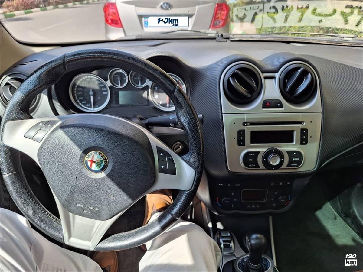 فروش آلفارومئو میتو ۲۰۱۲ (کم کارکرد) بژ چند لکه رنگ مشهد هاشمیه (۱۷ آبان ۱۴۰۴)