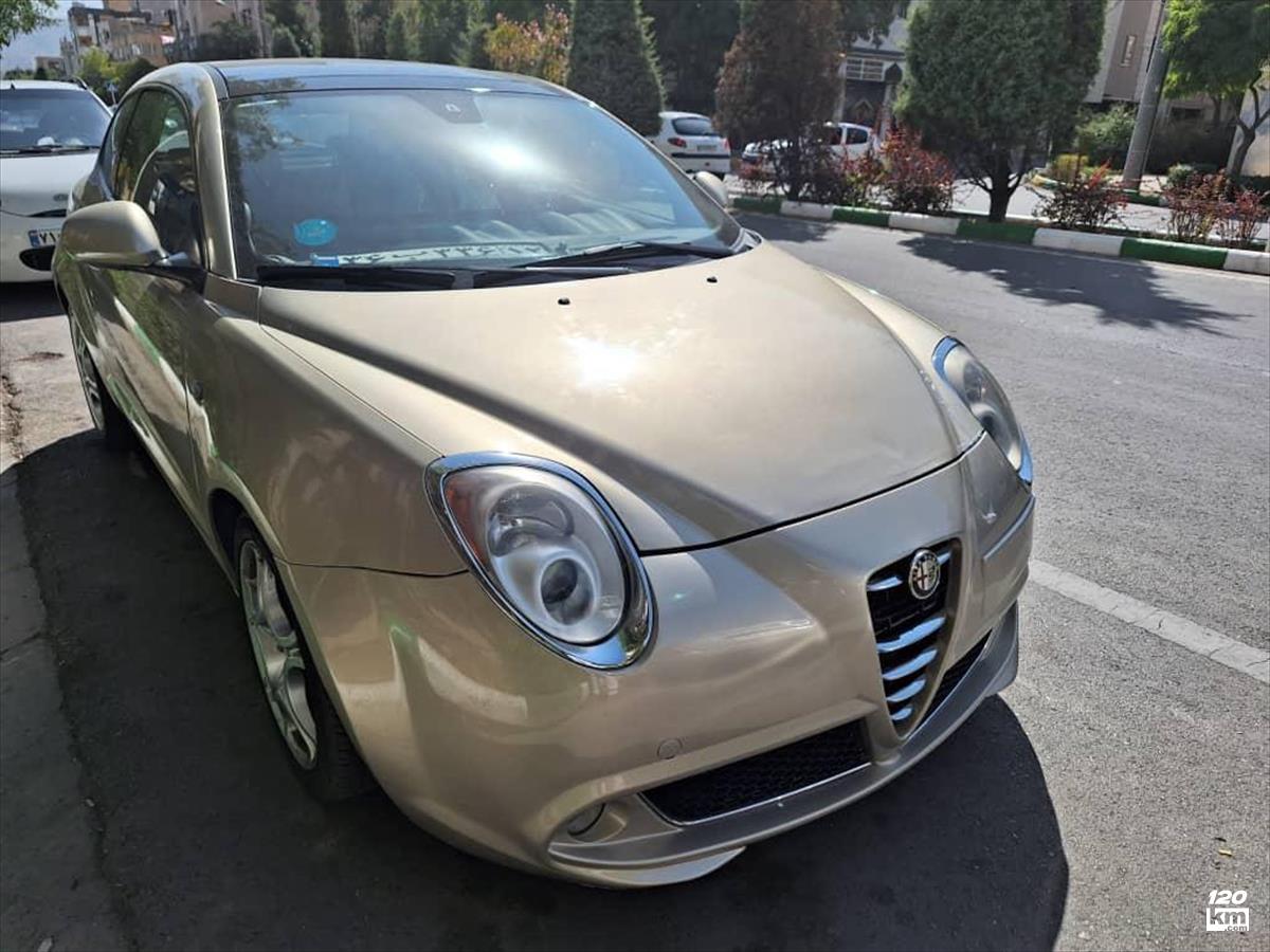 فروش آلفارومئو میتو ۲۰۱۲ (کم کارکرد) بژ چند لکه رنگ مشهد هاشمیه (۱۷ آبان ۱۴۰۴)