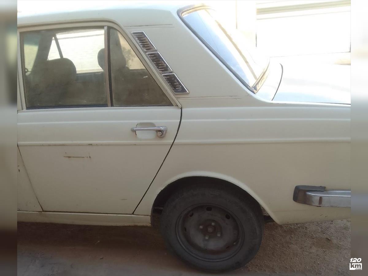 فروش پیکان صندوقدار ۱۳۷۶ سفید دور رنگ قم بلوار ۱۵ خرداد (۱۷ آبان ۱۴۰۴)