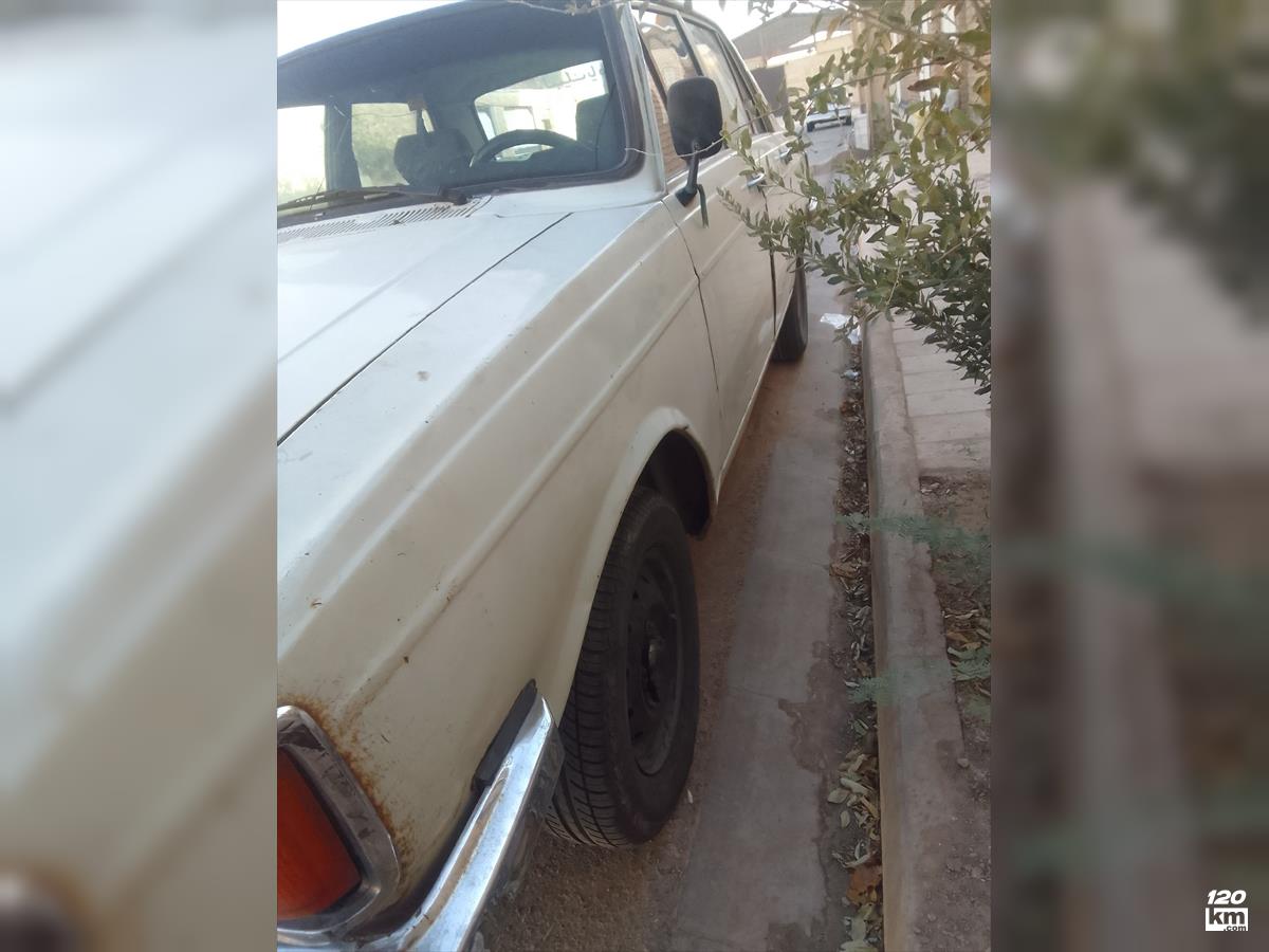 فروش پیکان صندوقدار ۱۳۷۶ سفید دور رنگ قم بلوار ۱۵ خرداد (۱۷ آبان ۱۴۰۴)