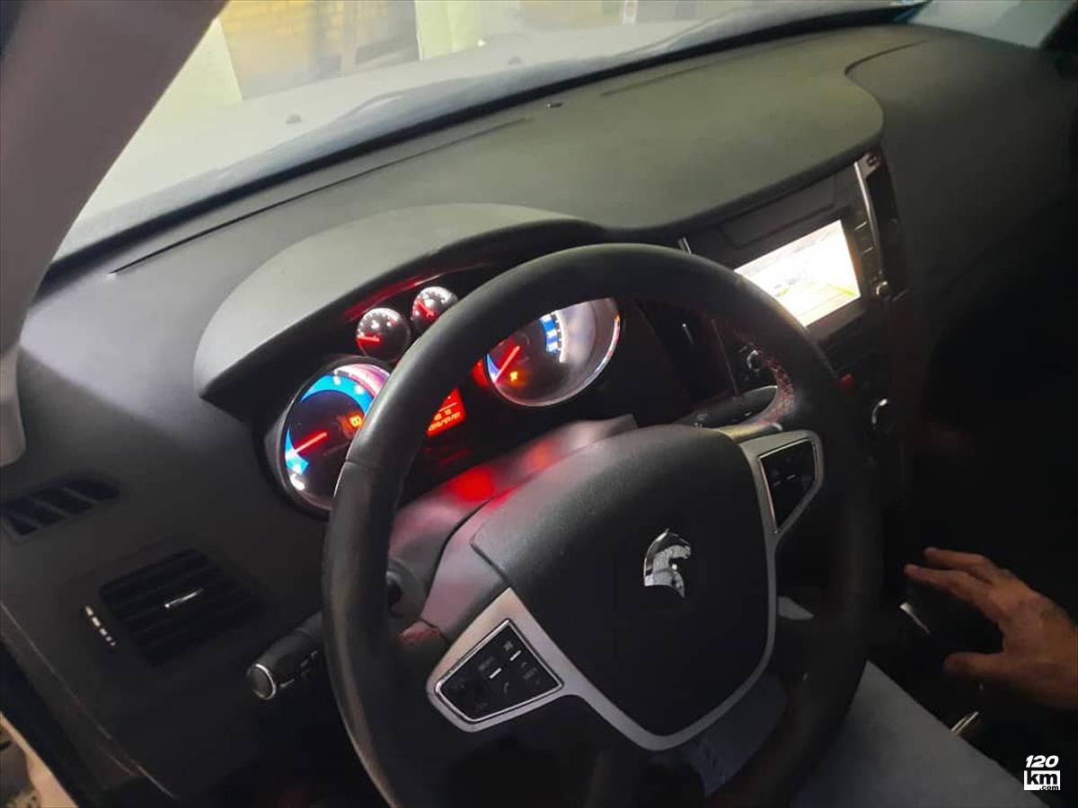 فروش دنا پلاس توربو ۱۴۰۳ سفید بدون رنگ اهواز کوروش (کوی ملت) (۱۷ آبان ۱۴۰۴)